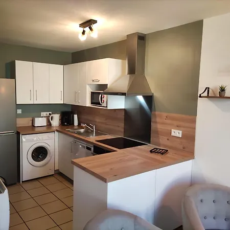 Avec Salle De Bain Privative * Castres (Tarn)